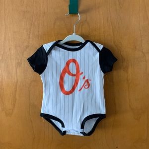 New Baltimore Orioles 3-6 Month White Pinstripe Onesie